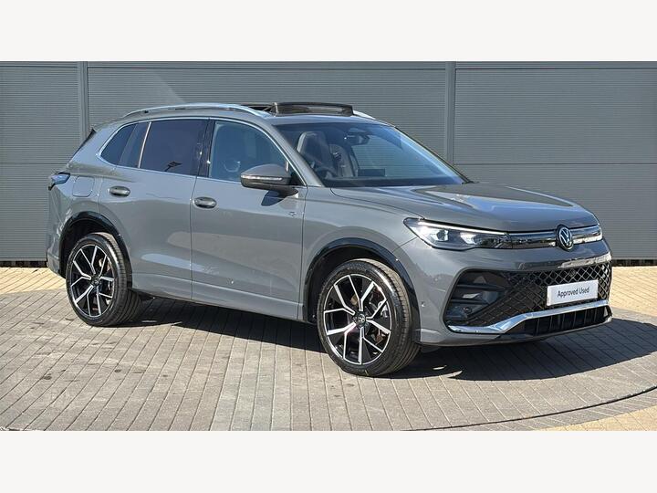 Volkswagen Tiguan 1.5 TSI EHybrid 19.7kWh R-Line DSG Euro 6 (s/s) 5dr