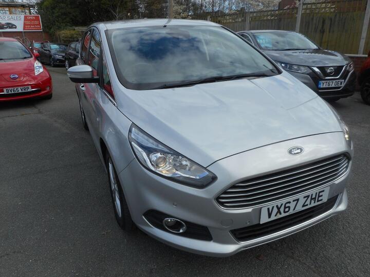 Ford S-Max 2.0 TDCi Titanium Euro 6 (s/s) 5dr
