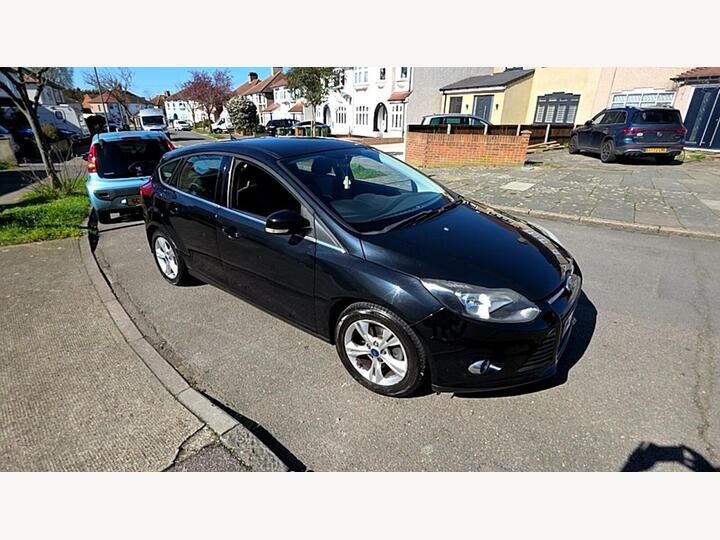 Ford Focus 1.6 Zetec Powershift Euro 5 5dr