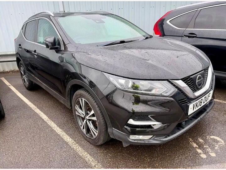 Nissan Qashqai 1.2 DIG-T N-Connecta Euro 6 (s/s) 5dr