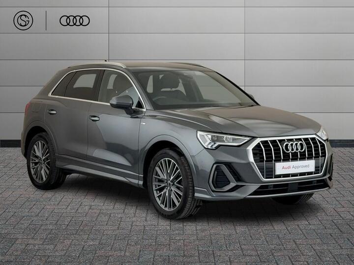 Audi Q3 1.5 TFSI CoD 35 S Line Euro 6 (s/s) 5dr