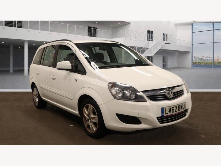 Vauxhall Zafira 1.6 16V Exclusiv Euro 5 5dr Vauxhall Zafira 1.6 16V Exclusiv Euro 5 5dr