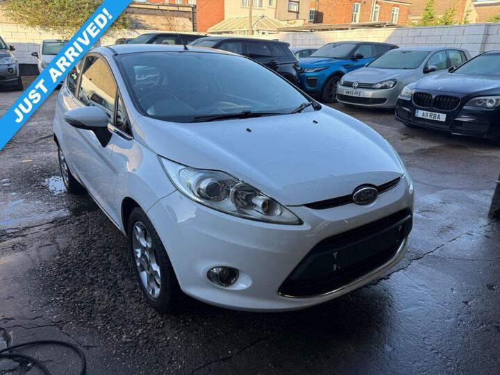 Ford FIESTA 1.25 Zetec Euro 5 3dr