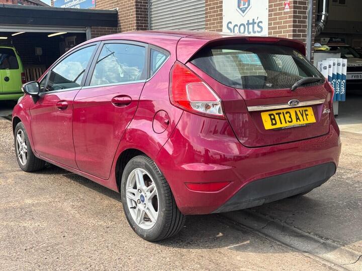Ford FIESTA 1.25 Zetec Euro 5 5dr