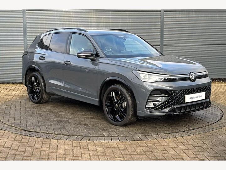 Volkswagen Tiguan 2.0 TDI R-Line DSG Euro 6 (s/s) 5dr