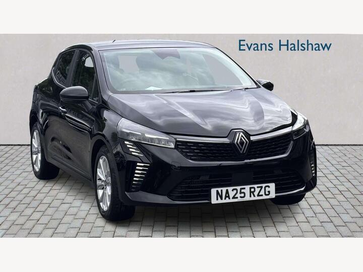 Renault Clio 1.0 TCe Evolution Euro 6 (s/s) 5dr Renault Clio 1.0 TCe Evolution Euro 6 (s/s) 5dr