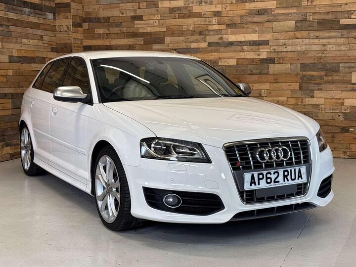 Audi S3 2.0 TFSI Sportback 5dr Petrol S Tronic Quattro Euro 4 (265 Ps)