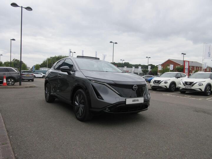 Nissan ARIYA 63kWh Advance Auto 5dr 7.4kW Charger