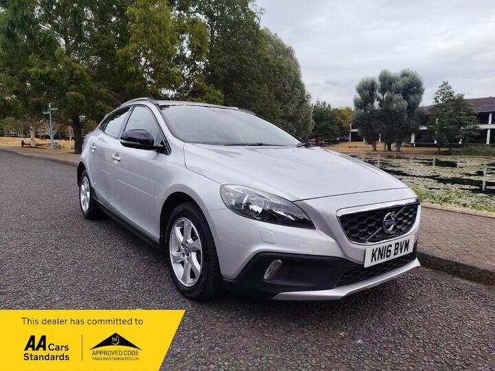 Volvo V40 2.0 D3 SE Nav Euro 6 (s/s) 5dr