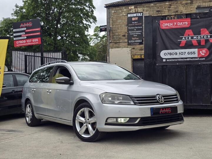 Volkswagen Passat 2.0 TDI BlueMotion Tech SE DSG Euro 5 (s/s) 5dr