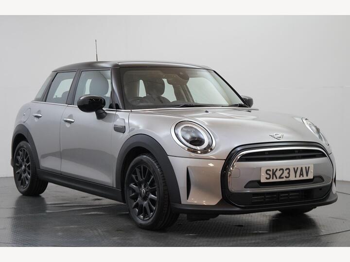 MINI Hatch 1.5 Cooper Classic Steptronic Euro 6 (s/s) 5dr