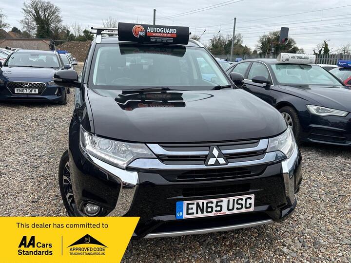 Mitsubishi Outlander 2.0h 12kWh GX3h+ CVT 4WD Euro 6 (s/s) 5dr Mitsubishi Outlander 2.0h 12kWh GX3h+ CVT 4WD Euro 6 (s/s) 5dr