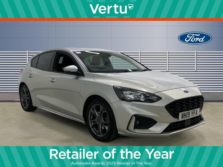 Ford Focus 1.0T EcoBoost ST-Line Euro 6 (s/s) 5dr