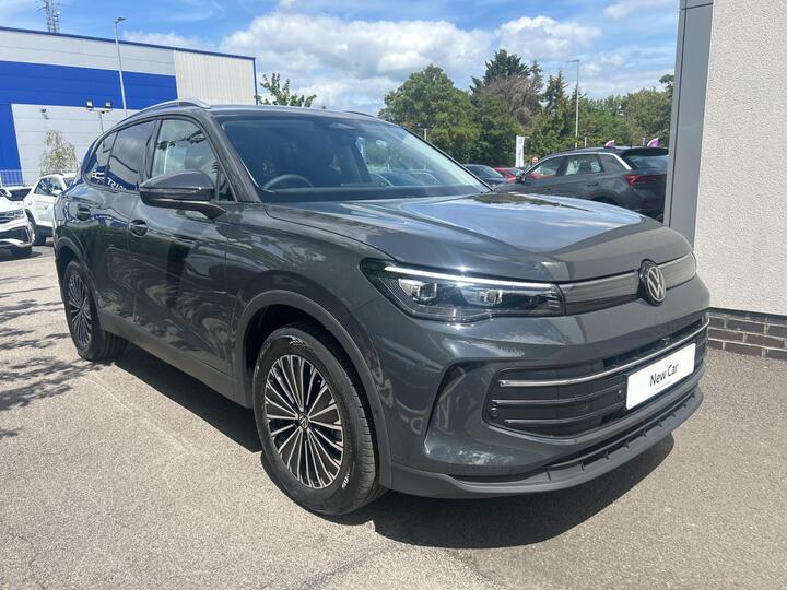 Volkswagen Tiguan 1.5 ETSI MHEV Match DSG Euro 6 (s/s) 5dr