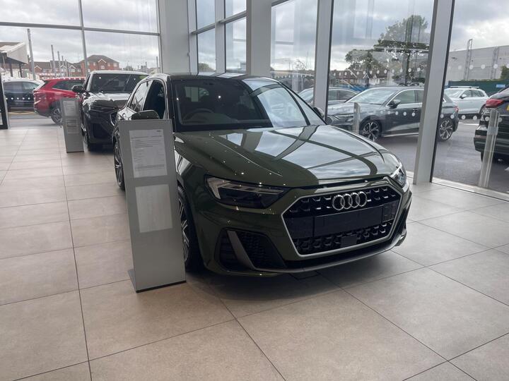 Audi A1 1.0 TFSI 30 S Line Sportback S Tronic Euro 6 (s/s) 5dr