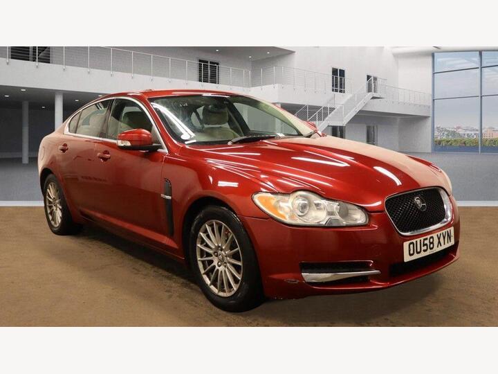 Jaguar XF 2.7d V6 Luxury Auto Euro 4 4dr