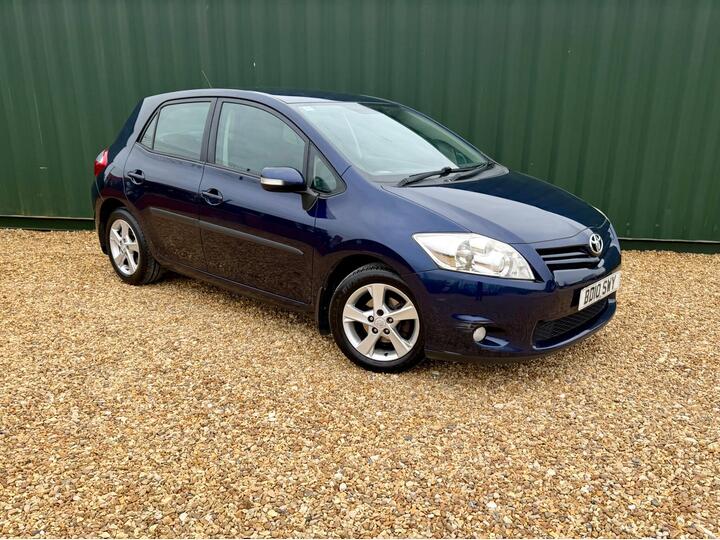 Toyota Auris 1.6 V-Matic TR 5dr