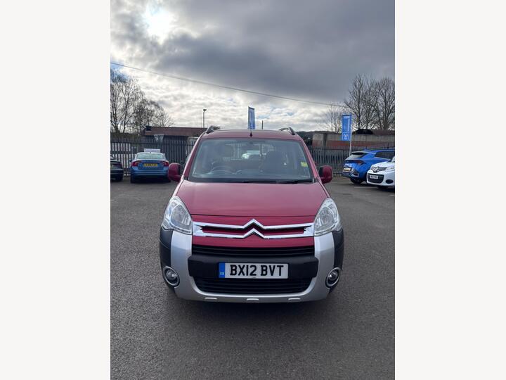 Citroen Berlingo 1.6 E-HDi Airdream XTR Multispace MPV EGS6 Euro 5 (s/s) 5dr Citroen Berlingo 1.6 E-HDi Airdream XTR Multispace MPV EGS6 Euro 5 (s/s) 5dr