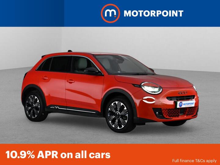 Fiat 600 54kWh La Prima Auto 5dr