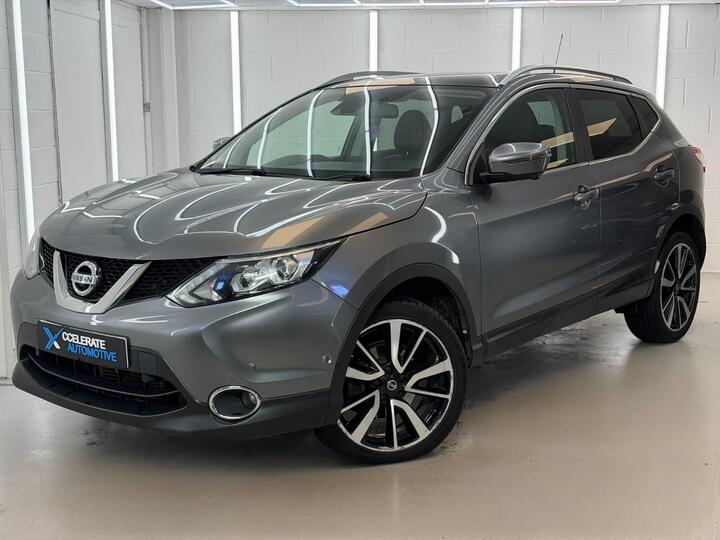 Nissan Qashqai 1.2 DIG-T Tekna XTRON 2WD Euro 6 (s/s) 5dr