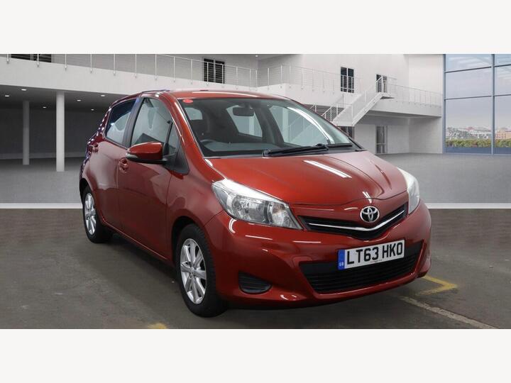 Toyota Yaris 1.33 Dual VVT-i TR Multidrive S Euro 5 5dr