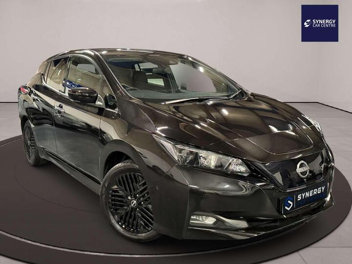 Nissan LEAF 39kWh N-Connecta Auto 5dr