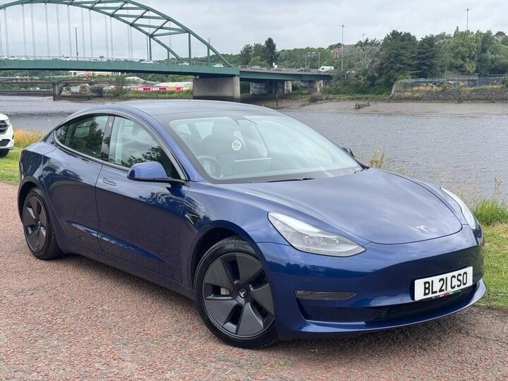 Tesla Model 3 (Dual Motor) Long Range Auto 4WDE 4dr