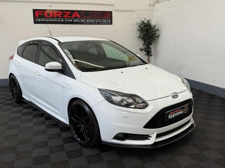 Ford FOCUS 2.0T EcoBoost ST-3 Euro 5 (s/s) 5dr