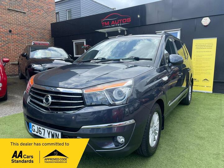SsangYong Turismo 2.2D EX T-Tronic Euro 6 5dr