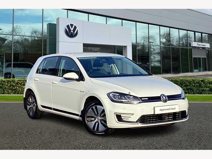 Volkswagen Golf 35.8kWh E-Golf Auto 5dr