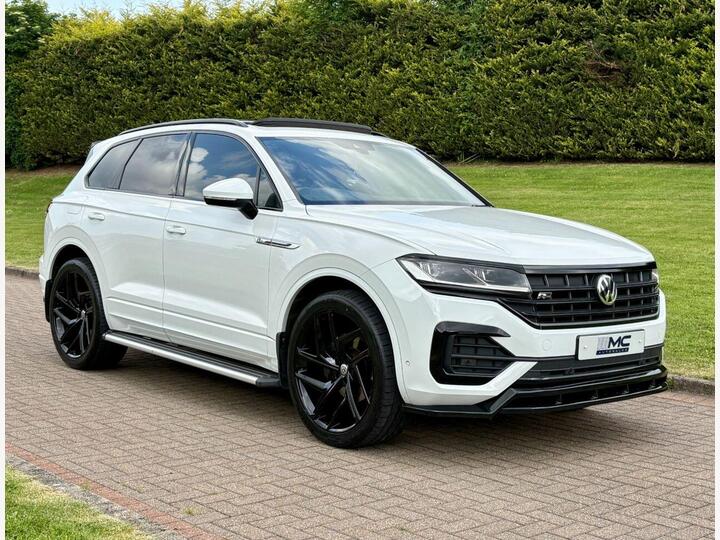 Volkswagen TOUAREG 3.0 TDI V6 R-Line Tech Tiptronic 4Motion Euro 6 (s/s) 5dr Volkswagen TOUAREG 3.0 TDI V6 R-Line Tech Tiptronic 4Motion Euro 6 (s/s) 5dr