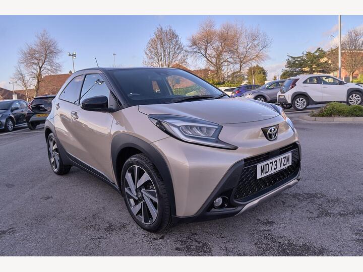 Toyota Aygo X 1.0 VVT-i Exclusive Euro 6 (s/s) 5dr
