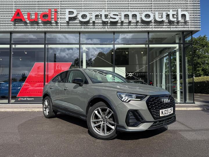 Audi Q3 1.5 TFSI CoD 35 Black Edition Sportback S Tronic Euro 6 (s/s) 5dr