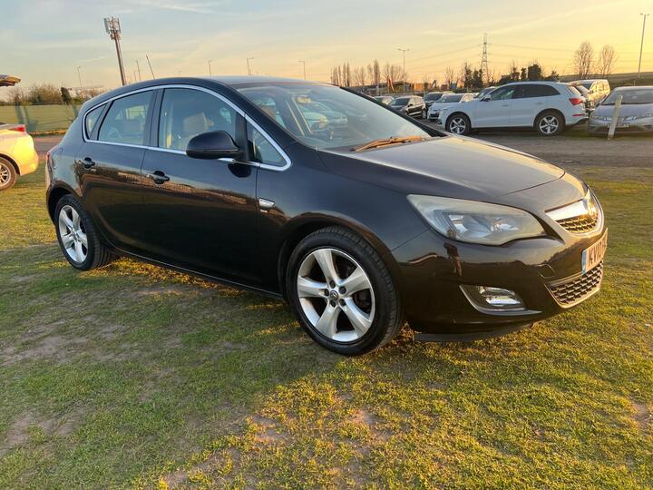 Vauxhall Astra 1.6 16v SRi Euro 5 5dr