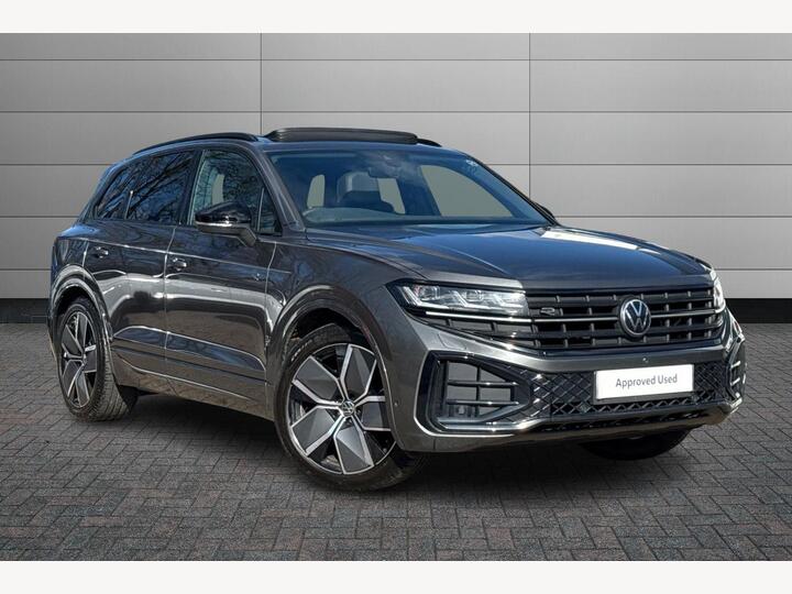 Volkswagen Touareg 3.0 TDI V6 Black Edition Tiptronic 4Motion Euro 6 (s/s) 5dr