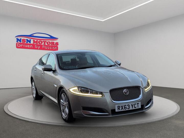 Jaguar XF 2.2d Luxury Auto Euro 5 (s/s) 4dr