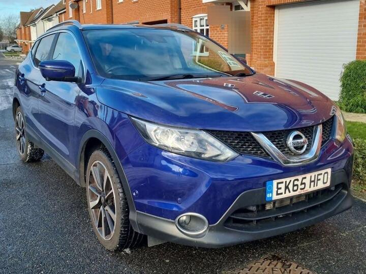 Nissan Qashqai 1.2 DIG-T Tekna XTRON 2WD Euro 6 (s/s) 5dr
