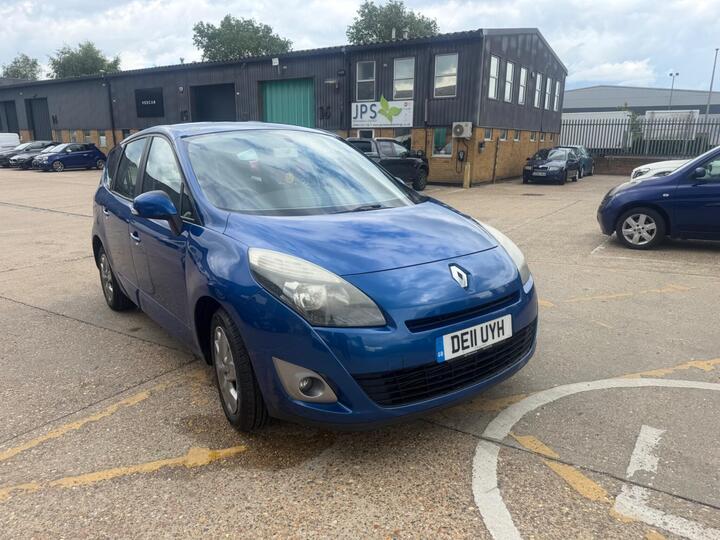 Renault Grand Scenic 1.5 DCi Expression EDC Euro 5 5dr Renault Grand Scenic 1.5 DCi Expression EDC Euro 5 5dr