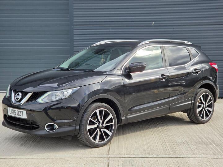 Nissan Qashqai 1.2 DIG-T Tekna 2WD Euro 5 (s/s) 5dr