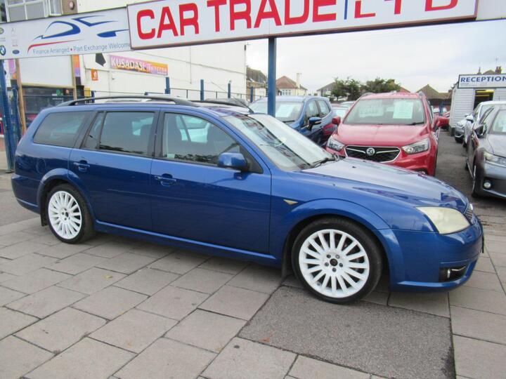 Ford Mondeo 3.0 ST-220 5dr