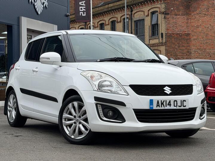 Suzuki Swift 1.2 Dualjet SZ4 Euro 5 (s/s) 5dr Suzuki Swift 1.2 Dualjet SZ4 Euro 5 (s/s) 5dr