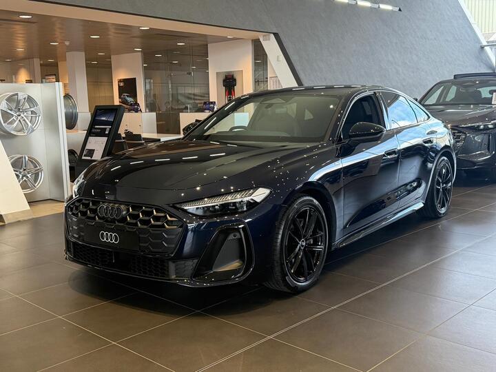 Audi A5 Saloon 2.0 TFSI Black Edition Saloon S Tronic Euro 6 (s/s) 5dr
