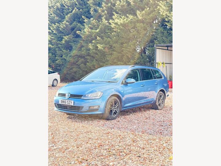 Volkswagen Golf 1.2 TSI BlueMotion Tech S Estate 5dr Petrol DSG Euro 5 (s/s) (105 Ps)