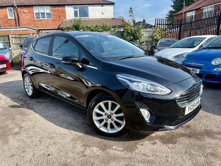 Ford Fiesta 1.0T EcoBoost Titanium Euro 6 (s/s) 5dr