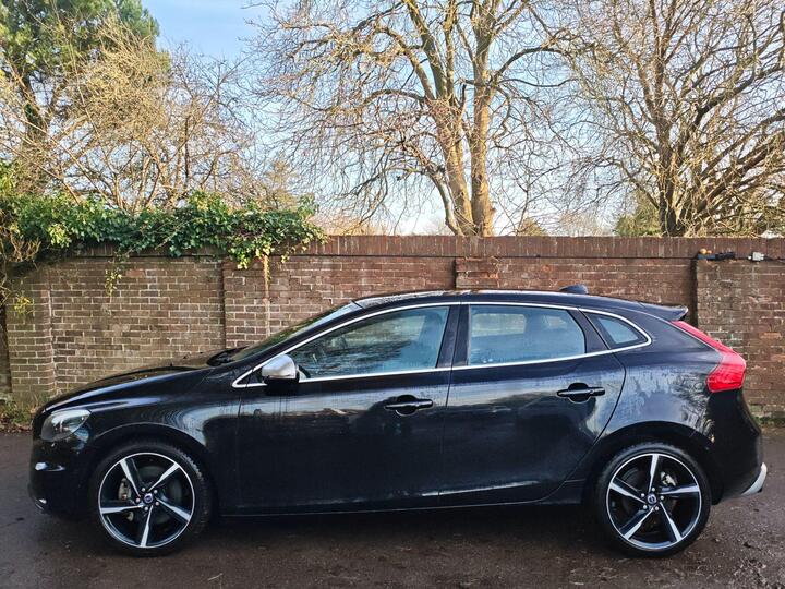 Volvo V40 2.0 T5 R-Design Lux Nav Auto Euro 6 (s/s) 5dr