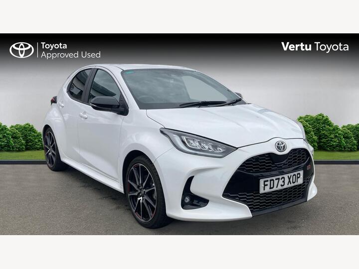 Toyota Yaris 1.5 VVT-h GR SPORT E-CVT Euro 6 (s/s) 5dr