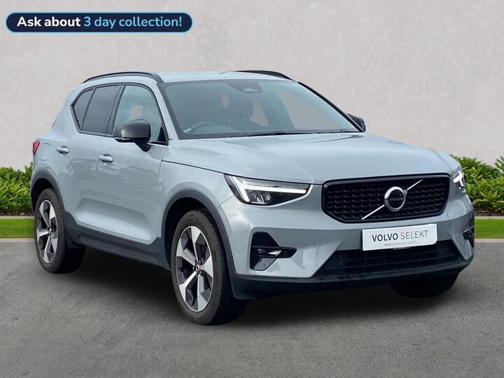 Volvo XC40 2.0 B3 MHEV Plus Dark DCT Auto Euro 6 (s/s) 5dr