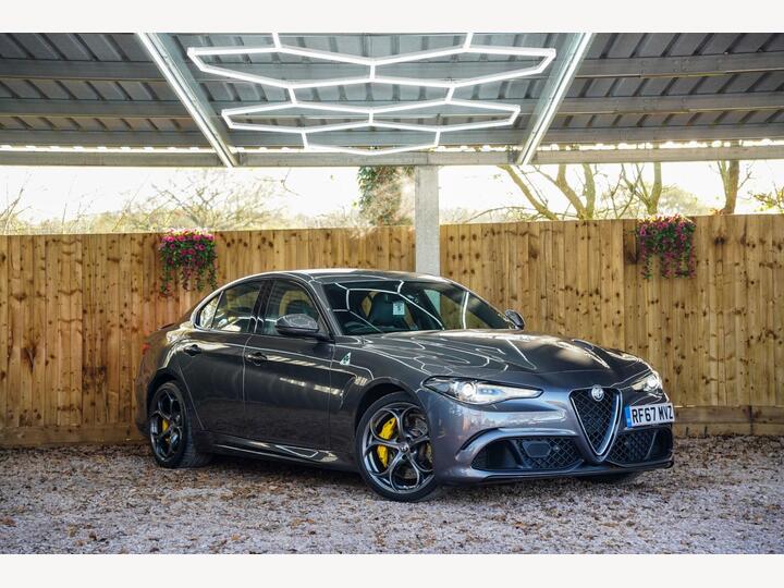 Alfa Romeo GIULIA 2.9 V6 Bi-Turbo Quadrifoglio Auto Euro 6 (s/s) 4dr