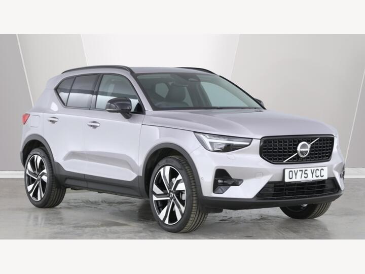 Volvo XC40 2.0 B3 MHEV Ultra Dark DCT Auto Euro 6 (s/s) 5dr