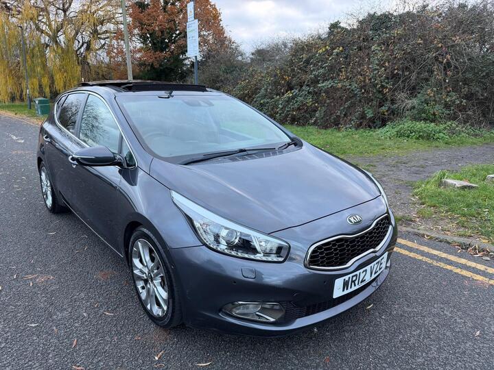 Kia Ceed 1.6 GDi 4 Tech DCT Euro 5 5dr